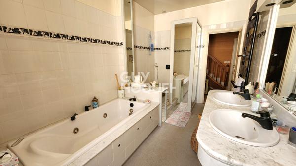 Maison de Ville avec extérieur au Coeur d'Agen