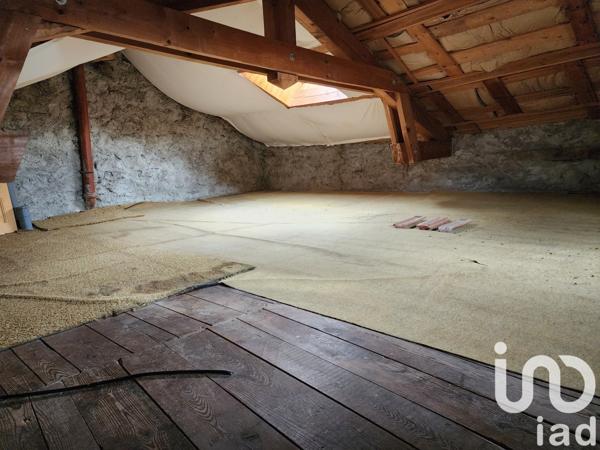 Maison 3 pièces de 60 m² à Roche-en-Régnier (43810)