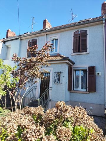 Coquette maison mitoyenne