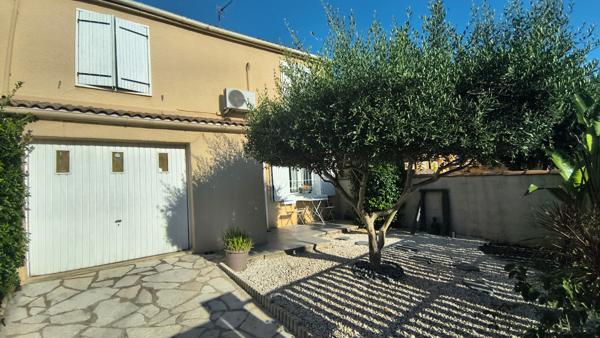 Maison
         4 pièces
        - 91 m² Exclusivité 278 000 € *