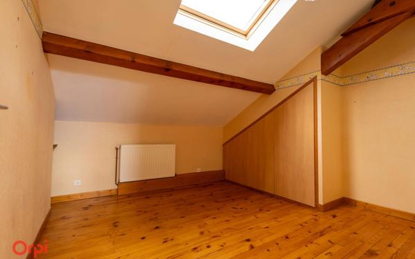 Maison à vendre    9 pièces •  L'Arbresle