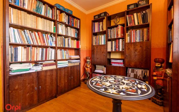 Maison à vendre    9 pièces •  L'Arbresle