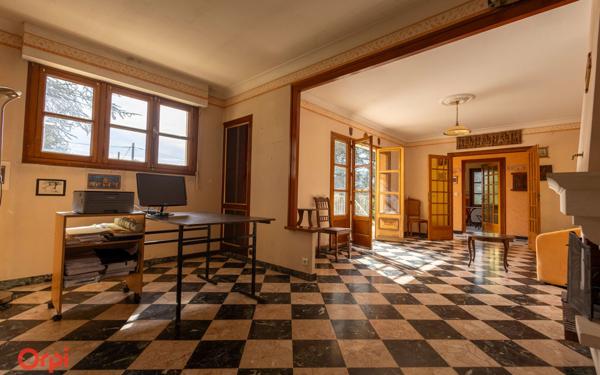 Maison à vendre    9 pièces •  L'Arbresle