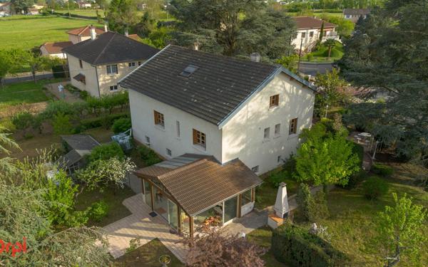 Maison à vendre    9 pièces •  L'Arbresle