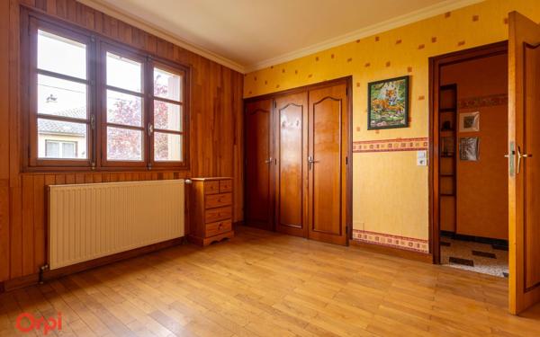 Maison à vendre    9 pièces •  L'Arbresle
