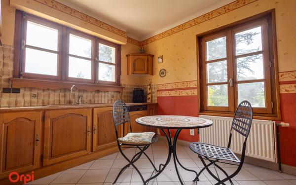 Maison à vendre    9 pièces •  L'Arbresle