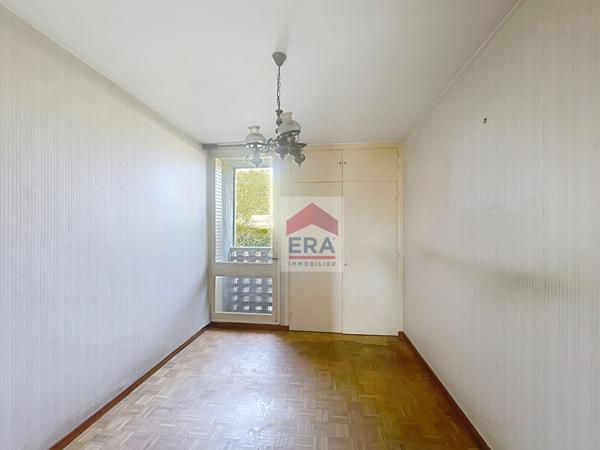 A VENDRE MARSEILLE 13014 ST MARTHE APPARTEMENT T5 LOGGIA PARKING CAVE RESIDENCE FERMEE