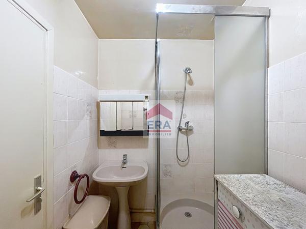 A VENDRE MARSEILLE 13014 ST MARTHE APPARTEMENT T5 LOGGIA PARKING CAVE RESIDENCE FERMEE