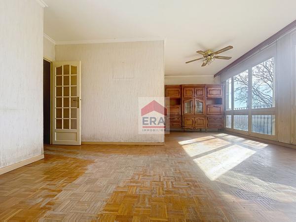 A VENDRE MARSEILLE 13014 ST MARTHE APPARTEMENT T5 LOGGIA PARKING CAVE RESIDENCE FERMEE