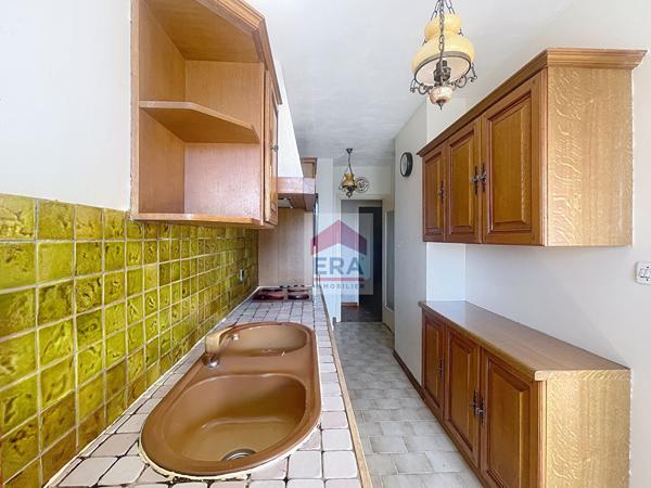 A VENDRE MARSEILLE 13014 ST MARTHE APPARTEMENT T5 LOGGIA PARKING CAVE RESIDENCE FERMEE