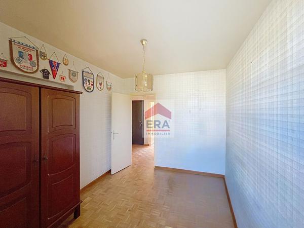 A VENDRE MARSEILLE 13014 ST MARTHE APPARTEMENT T5 LOGGIA PARKING CAVE RESIDENCE FERMEE