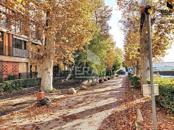 A VENDRE MARSEILLE 13014 ST MARTHE APPARTEMENT T5 LOGGIA PARKING CAVE RESIDENCE FERMEE