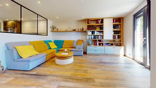 Maison 6 pièce(s) 125 m2