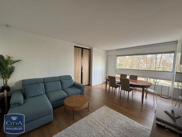 Appartement à louer 3 pièces 70.9m²