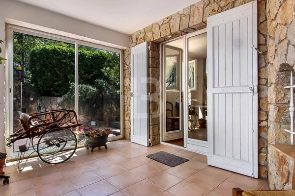 Belle maison avec piscine à vendre à Mougins