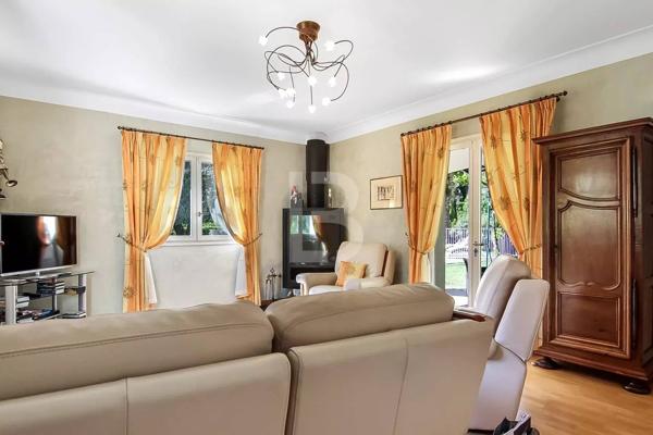 Belle maison avec piscine à vendre à Mougins