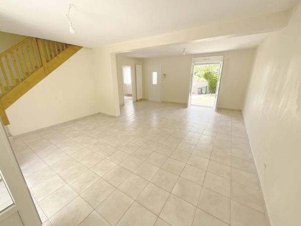 Pavillon Type 6 de 100m2 sur S/Sol , Agglo sud