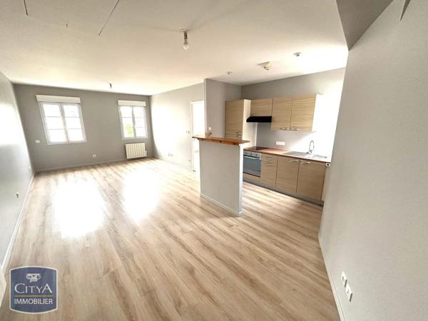 Appartement à louer 2 pièces 46.61m² Beauvais (60000)
