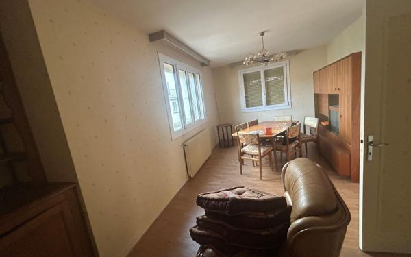 Maison à vendre    4 pièces •  Magnac-Bourg