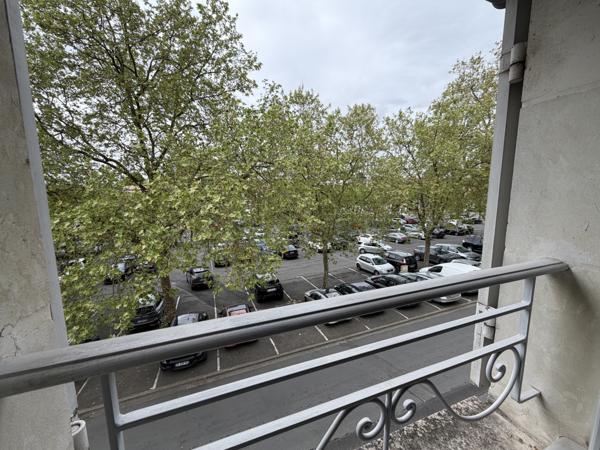 Appartement  4 pièce(s)  90 m²
