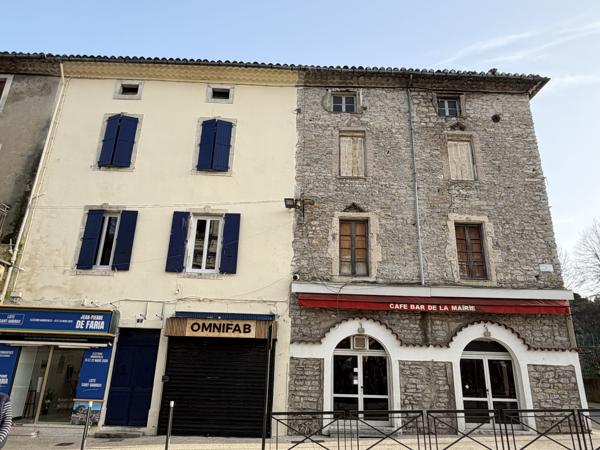 Immeuble
         11 pièces
        - 375 m² 265 000 € *