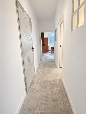 Immeuble
         11 pièces
        - 375 m² 265 000 € *