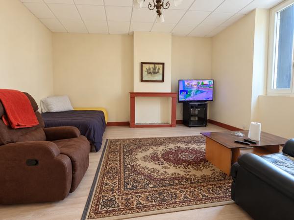 Immeuble
         11 pièces
        - 375 m² 265 000 € *