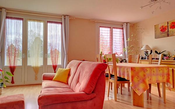 Appartement à vendre    3 pièces • 69,59 m2 Cholet