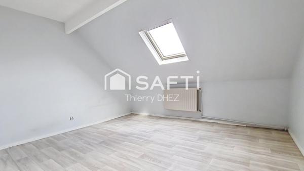 Maison de ville de 101m² avec 4 chambres, un extérieur couvert et un jardinet de 27m² bien exposé