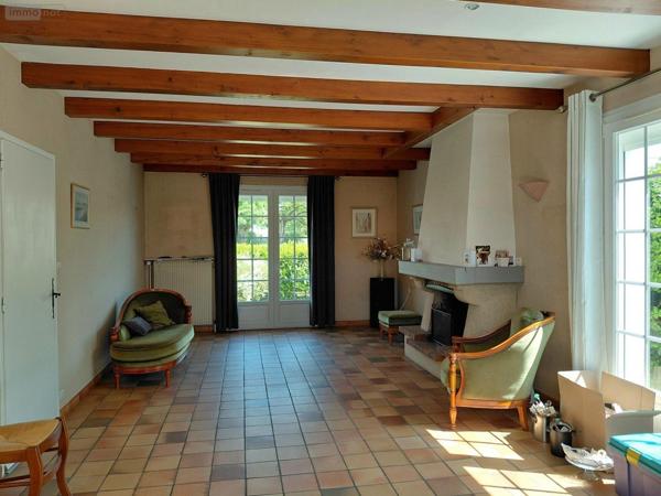 Maison individuelle à vendre à Challans en Vendée (85300), ref : VM5828-85092
