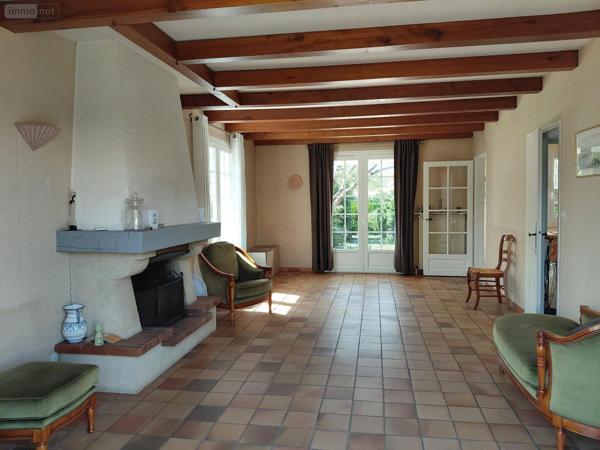 Maison individuelle à vendre à Challans en Vendée (85300), ref : VM5828-85092