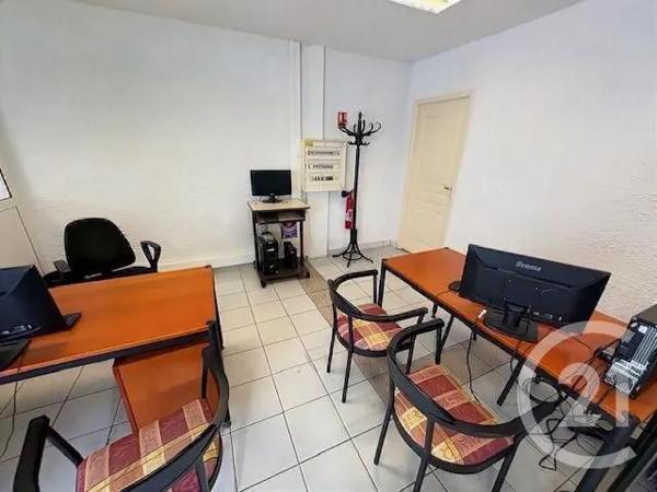 à vendre  173,54 m 2   BEZIERS  - 34