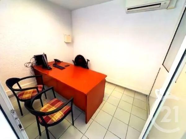 à vendre  173,54 m 2   BEZIERS  - 34