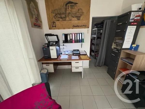 à vendre  173,54 m 2   BEZIERS  - 34