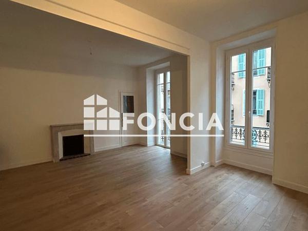 Location Appartement 4 pièces 89 m² - 3 RUE PERTINAX Nice 06000
