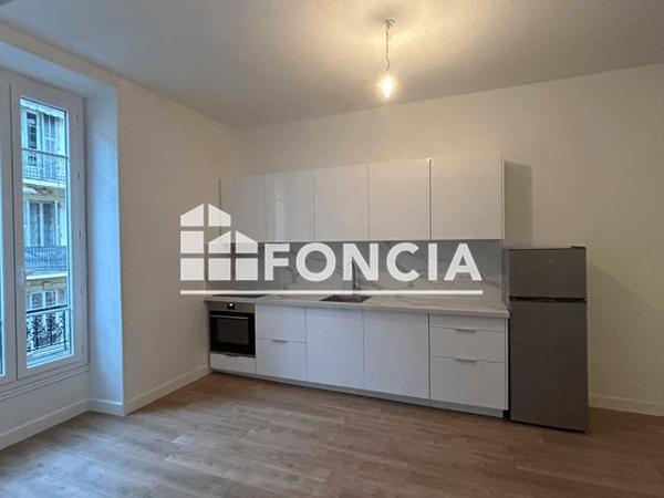 Location Appartement 4 pièces 89 m² - 3 RUE PERTINAX Nice 06000