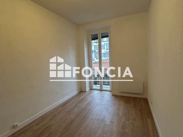 Location Appartement 4 pièces 89 m² - 3 RUE PERTINAX Nice 06000