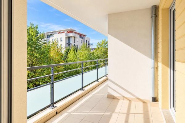 APPARTEMENT T3 A VENDRE - BRON - 71 m 2 - 295 000 €