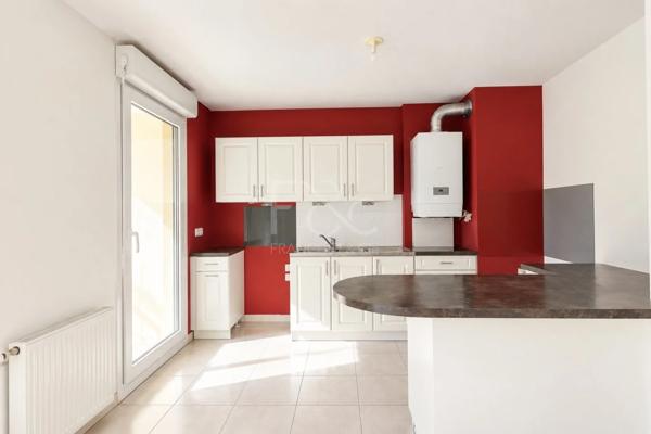 APPARTEMENT T3 A VENDRE - BRON - 71 m 2 - 295 000 €