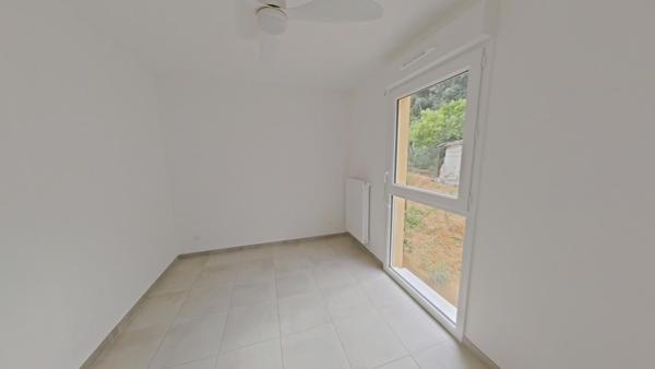 Location Appartement 3 pièces 60.23 m² - Menton 06500