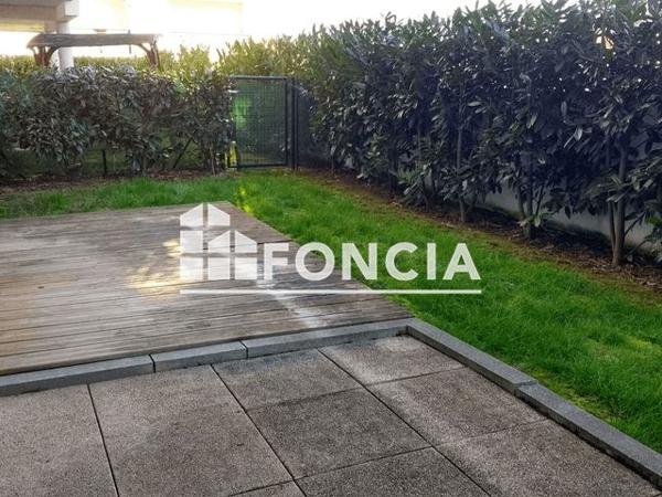 Location Appartement 3 pièces 64.44 m² - 11 RUE FARADAY Tours 37100