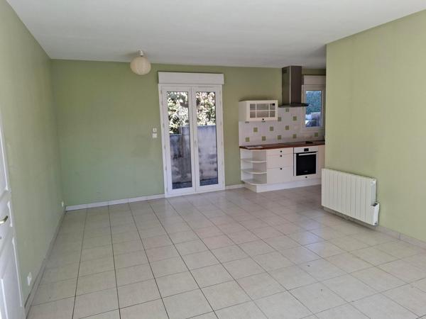 Le confort du  plain pied pour cette adorable  maison récente !