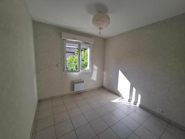 Le confort du  plain pied pour cette adorable  maison récente !