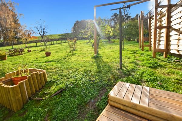 Maison à vendre de 118 m2 à COUCHES avec terrain et vue.