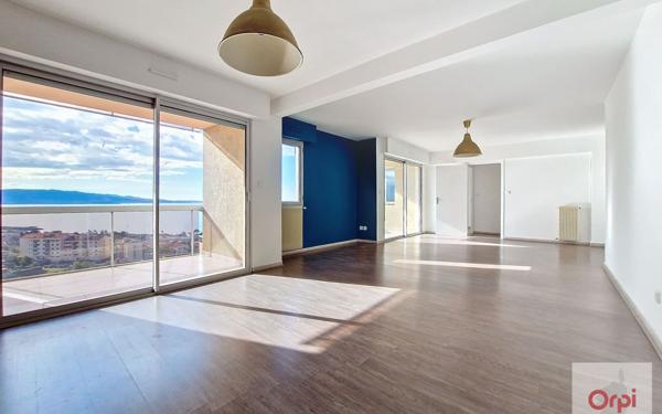 Appartement à louer    4 pièces • 103,76 m2 Ajaccio