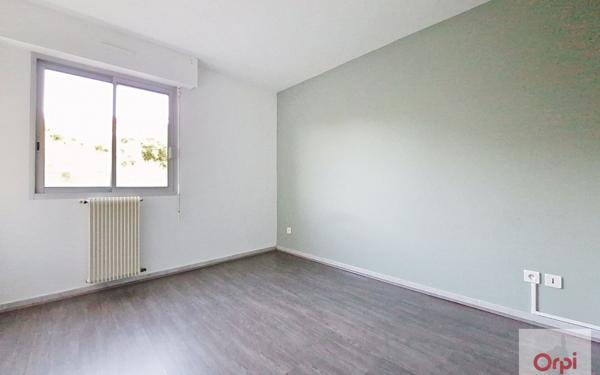 Appartement à louer    4 pièces • 103,76 m2 Ajaccio