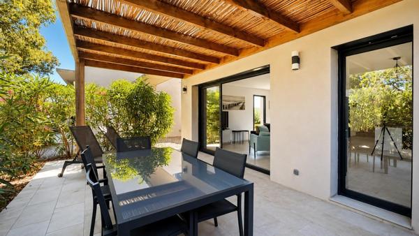 Villa 2 chambres avec terrasse proche de la plage