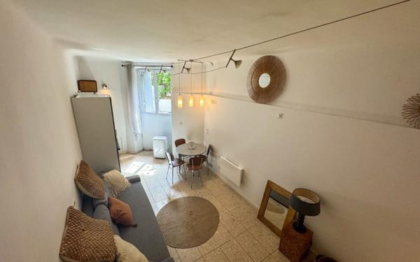 Appartement à vendre    2 pièces • 25,60 m2 Cannes