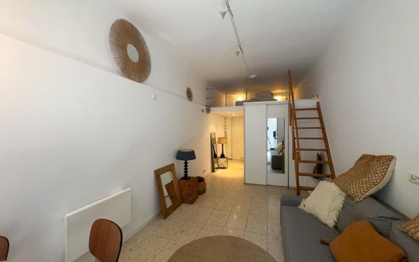 Appartement à vendre    2 pièces • 25,60 m2 Cannes