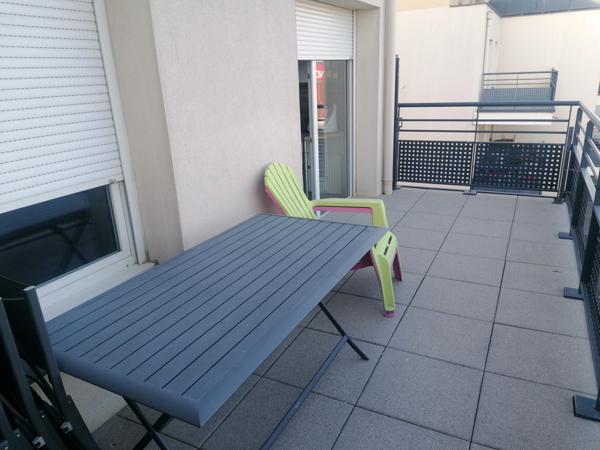 APPARTEMENT T3 AVEC TERRASSE